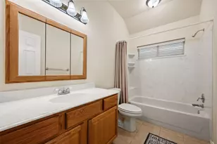 1104 Starling Ct, Burleson, TX 76028 - Photo 20
