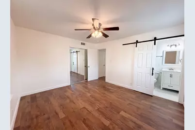 832 Central Drive, Bedford, TX 76022 - Photo 4