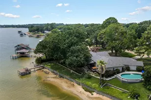 211 Lake Front Dr, Mabank, TX 75156 - Photo 36
