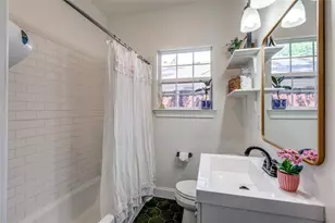 5223 Denton Dr, Dallas, TX 75235 - Photo 30