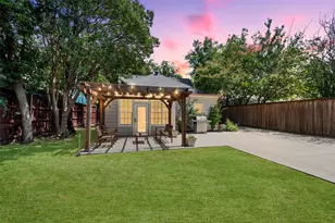 5223 Denton Dr, Dallas, TX 75235 - Photo 2