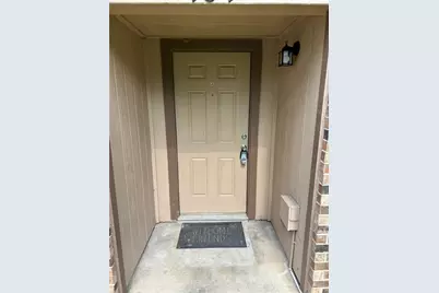 404 Jordan Lane, Arlington, TX 76012 - Photo 2