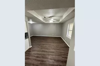 404 Jordan Lane, Arlington, TX 76012 - Photo 4