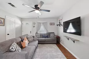 331 S 1st St, Wylie, TX 75098 - Photo 8