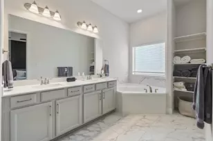 2837 Troutt Dr, Carrollton, TX 75010 - Photo 18