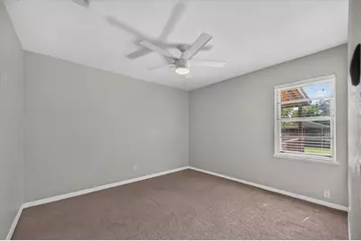 108 S Lakeview Drive, Lake Dallas, TX 75065 - Photo 16