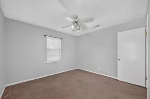 108 S Lakeview Dr, Lake Dallas, TX 75065 - Photo 22