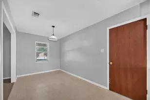108 S Lakeview Dr, Lake Dallas, TX 75065 - Photo 10