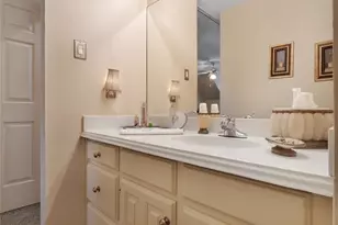 6805 Potomac Pkwy, Arlington, TX 76017 - Photo 32