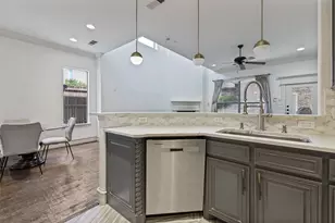 5534 Winton St, Dallas, TX 75206 - Photo 12