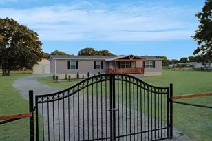 1800 County Rd 2105, Kemp, TX 75143 - Photo 2