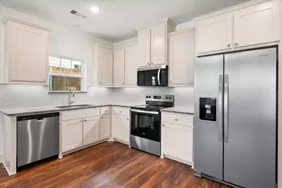504 E Kimball Street #2, Mansfield, TX 76063 - Photo 8