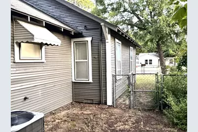 4619 Parrish Road, Haltom City, TX 76117 - Photo 14