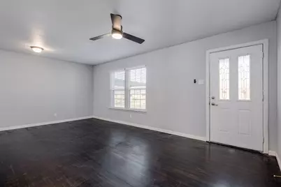 2824 Lockhart Avenue, Dallas, TX 75228 - Photo 4