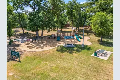 3720 Oaklawn Drive, Fort Worth, TX 76107 - Photo 16