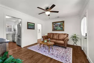 3720 Oaklawn Dr, Fort Worth, TX 76107 - Photo 4