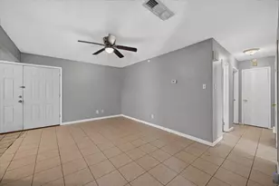 1123 Venus St, Cedar Hill, TX 75104 - Photo 8