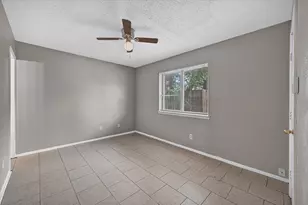 1123 Venus St, Cedar Hill, TX 75104 - Photo 16