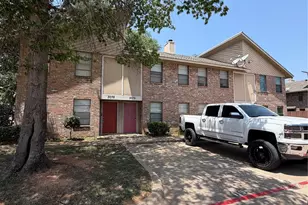 3078 W Sycamore Cir, Euless, TX 76040 - Photo 2