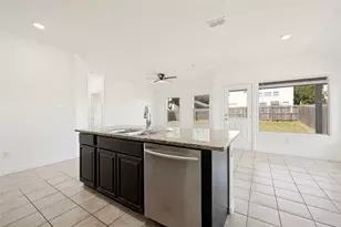 2601 Stonewall Ln, Fort Worth, TX 76123 - Photo 8
