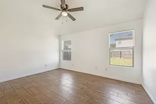 2601 Stonewall Ln, Fort Worth, TX 76123 - Photo 4