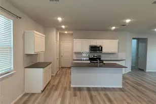 320 Leopold Trl, Greenville, TX 75402 - Photo 8
