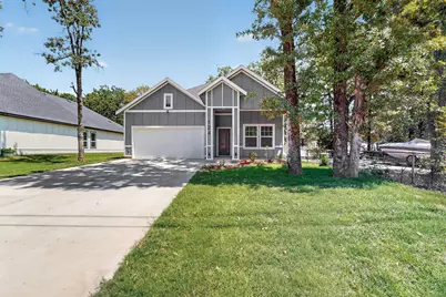 124 Lost Forest Road, Gun Barrel City, TX 75156 - Photo 2