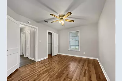 4929 Donnelly Avenue, Fort Worth, TX 76107 - Photo 12