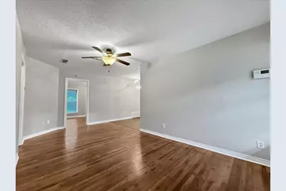 4929 Donnelly Avenue, Fort Worth, TX 76107 - Photo 4