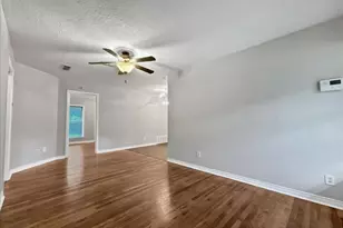4929 Donnelly Ave, Fort Worth, TX 76107 - Photo 4