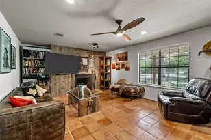 266 Childress Creek Dr, China Spring, TX 76633 - Photo 8