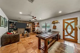 266 Childress Creek Dr, China Spring, TX 76633 - Photo 6
