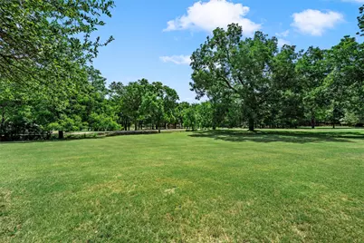 266 Childress Creek Drive, China Spring, TX 76633 - Photo 28