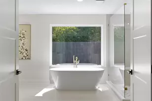 5706 Club Hill Cir, Dallas, TX 75248 - Photo 26