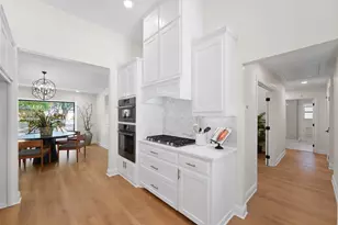 5706 Club Hill Cir, Dallas, TX 75248 - Photo 20
