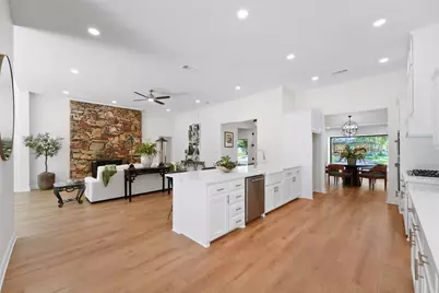 5706 Club Hill Circle, Dallas, TX 75248 - Photo 4