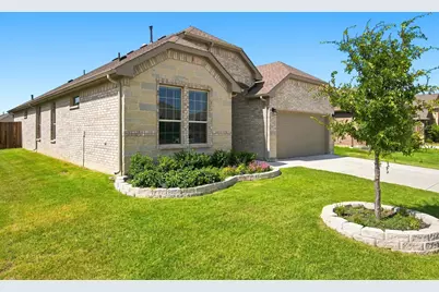 5236 Meadow Lane, Krum, TX 76249 - Photo 2