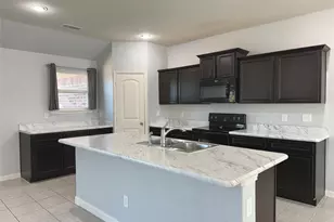 2126 Candace Dr, Lancaster, TX 75146 - Photo 4