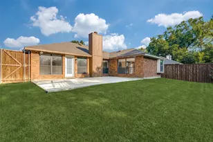 2113 McIntosh Dr, Garland, TX 75040 - Photo 12