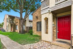 821 Dublin Dr, Richardson, TX 75080 - Photo 2