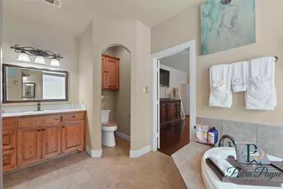 5132 Southpoint Drive, Arlington, TX 76017 - Photo 10