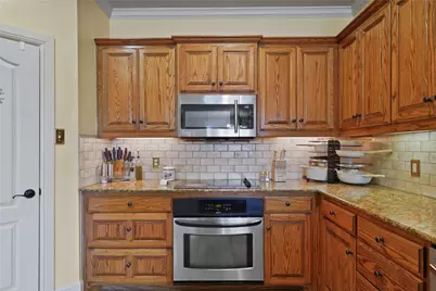 5132 Southpoint Drive, Arlington, TX 76017 - Photo 4