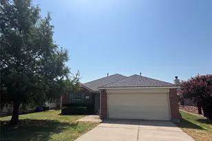 1108 Alexandria Dr, Forney, TX 75126 - Photo 2