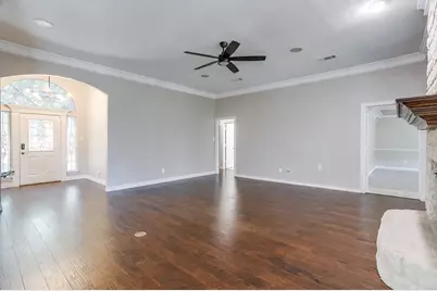 117 Danielle Drive, Hudson Oaks, TX 76087 - Photo 8
