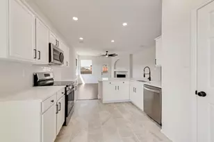 4005 Carrington Dr, Garland, TX 75043 - Photo 12