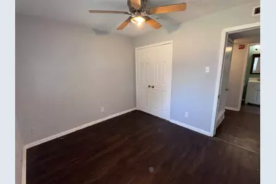 1610 Kingston Drive, Grand Prairie, TX 75051 - Photo 32