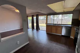 1610 Kingston Dr, Grand Prairie, TX 75051 - Photo 14