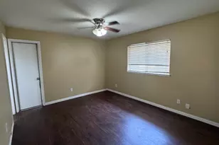 1610 Kingston Dr, Grand Prairie, TX 75051 - Photo 26