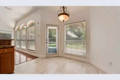 2311 Forest Park Circle, Mansfield, TX 76063 - Photo 10