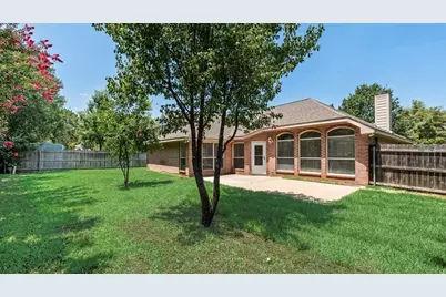 2311 Forest Park Circle, Mansfield, TX 76063 - Photo 20